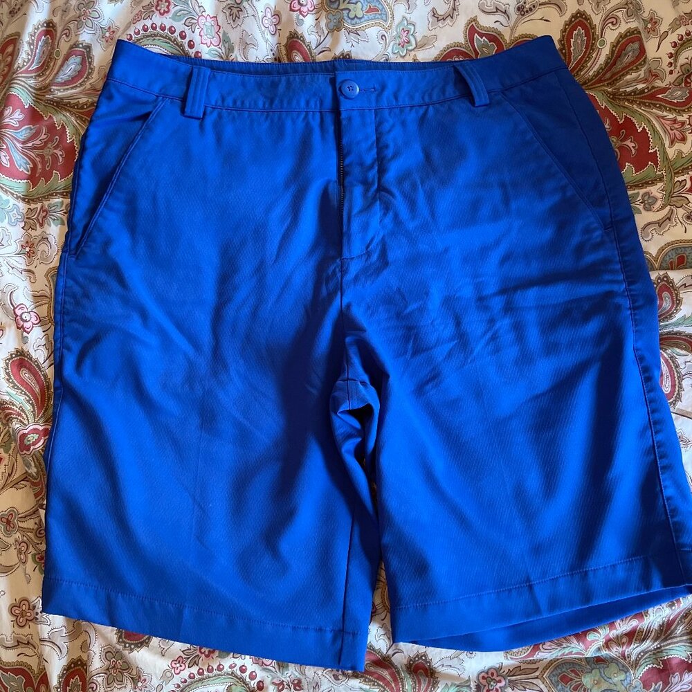 Men's PUMA Athletic Golf Shorts 36 EUC!!!